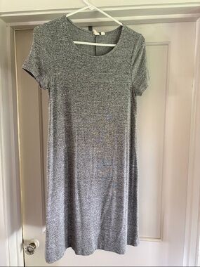 GAP Heather Gray Short-Sleeve Knit Dress